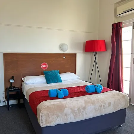 North Gregory Hotel Winton Exterior photo